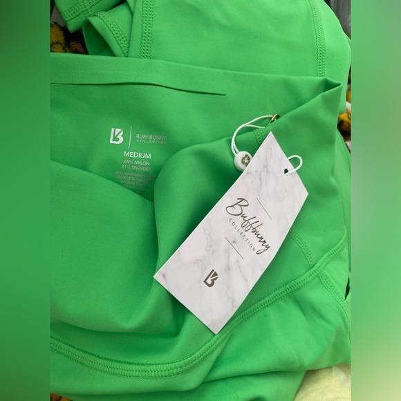 NWT FRANKIE GREEN LUNA LEGGINGS SZ MEDIUM - Picture 3 of 3